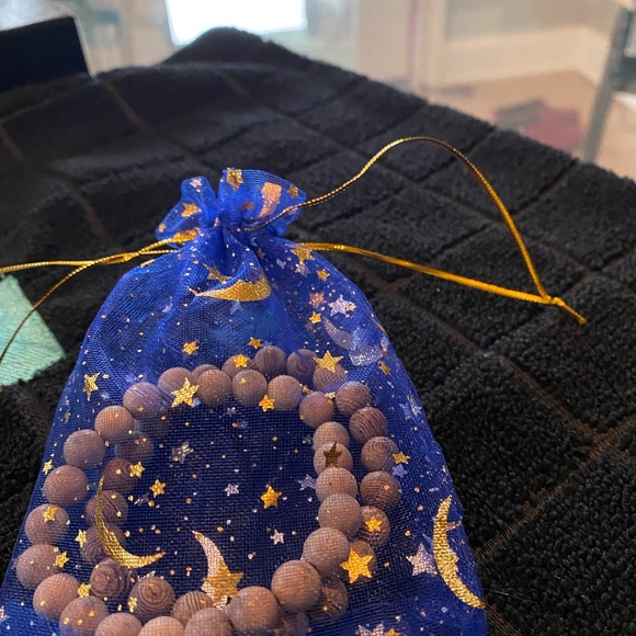 Wooden Beaded bracelet set - Picture 5 of 5